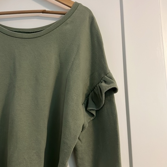 Lucky Brand green oversized pullover top - Picture 3 of 8